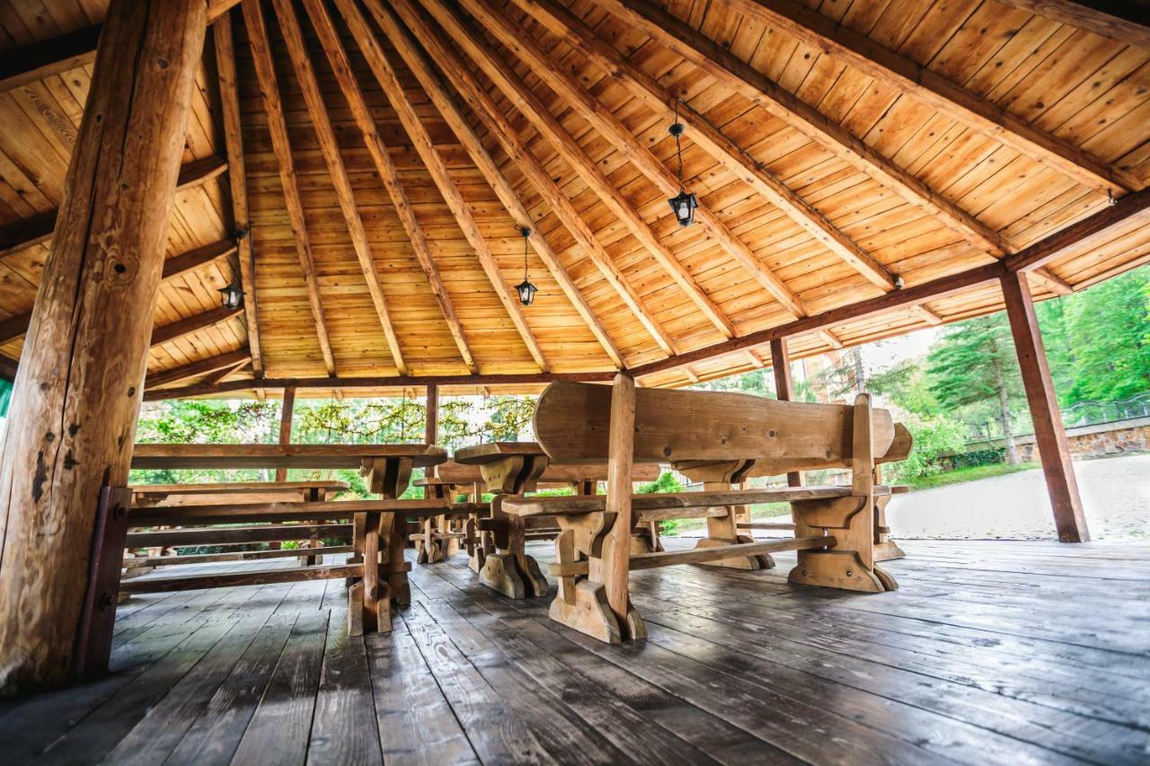 ソリナ Osrodek Wypoczynkowy Tarnica Bed & Breakfast エクステリア 写真